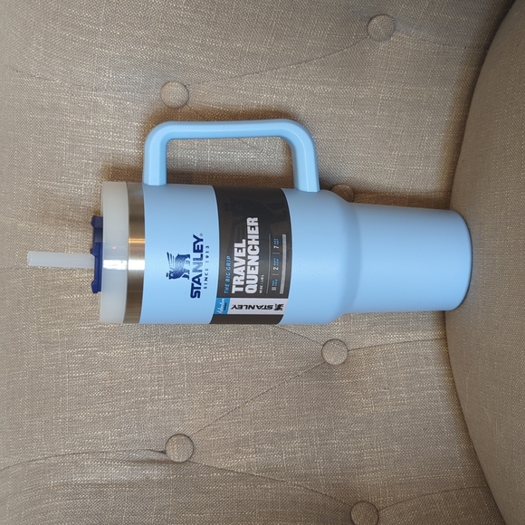 Stanley Dining Stanley Adventure Quencher 4 Oz New With Tags